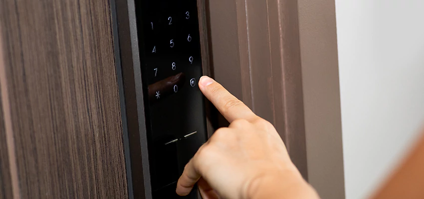 Smart Electric Locks Replacement Services in Woodside, CA