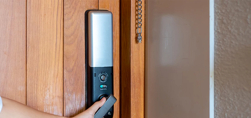 Home Security Electronic Locks Upgrades in Woodside, CA